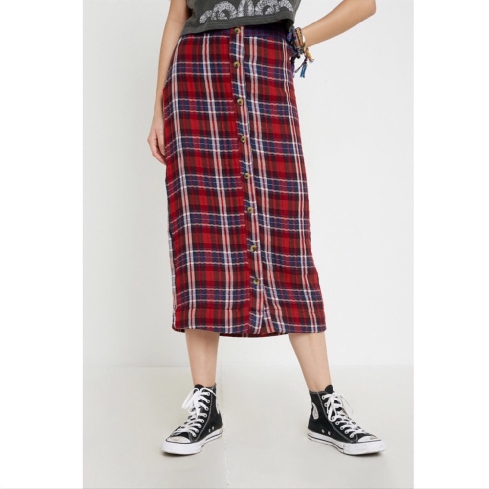UO Joe Plaid Ruffle Midi Skirt